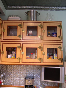 large image of cabinets